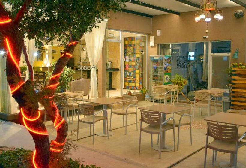 בית מלון כפרי Valle Las Piedras