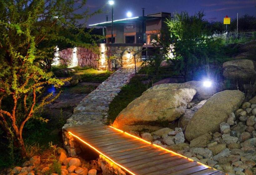 בית מלון כפרי Valle Las Piedras