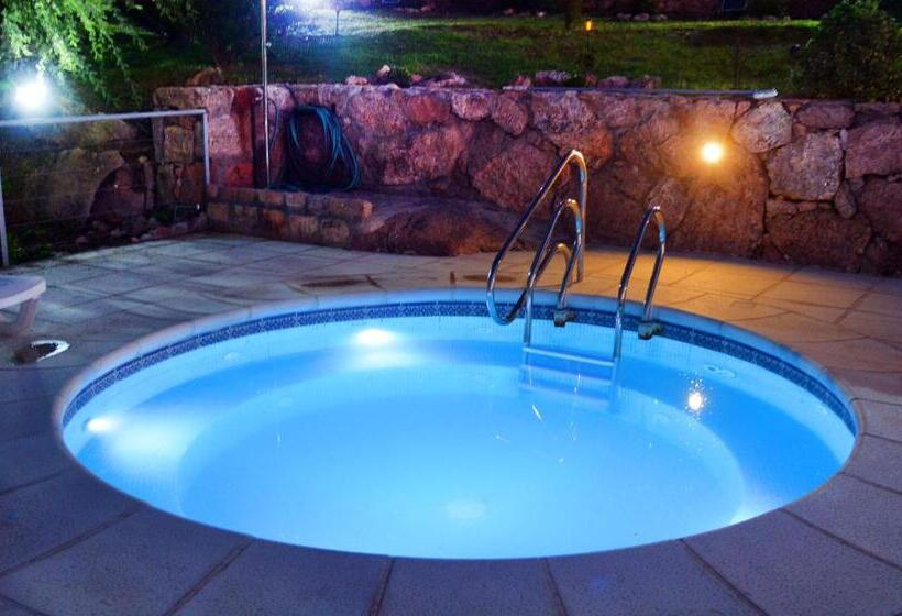 בית מלון כפרי Valle Las Piedras