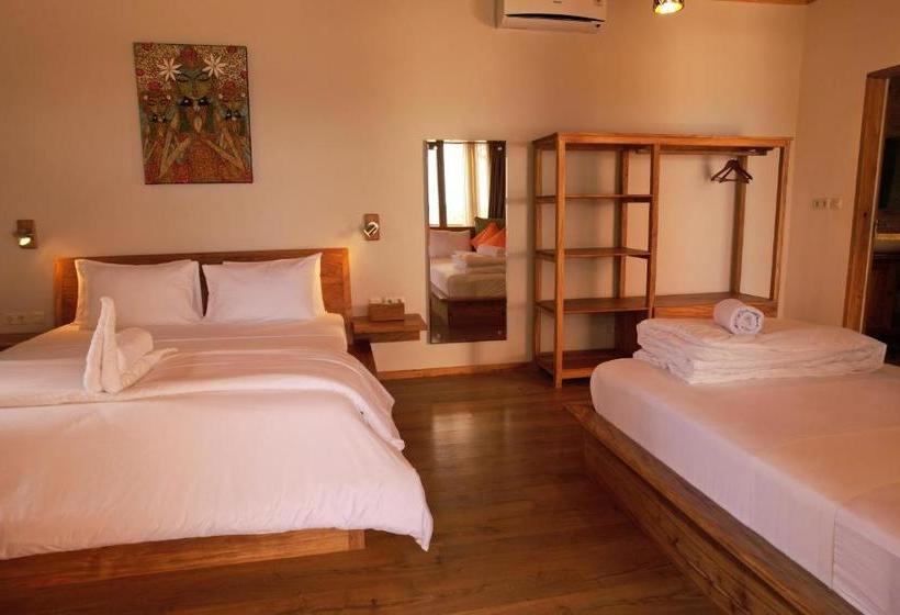 Resort Akasha Beach Club