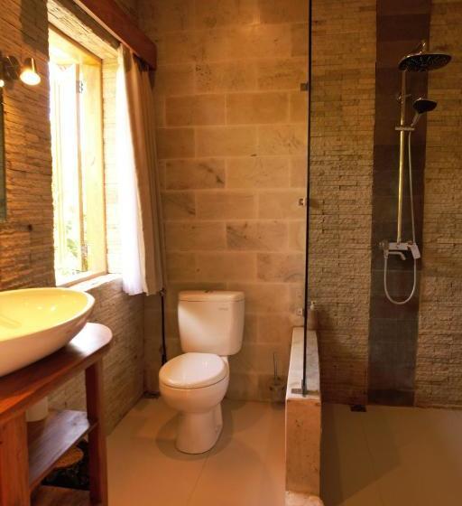 Resort Akasha Beach Club