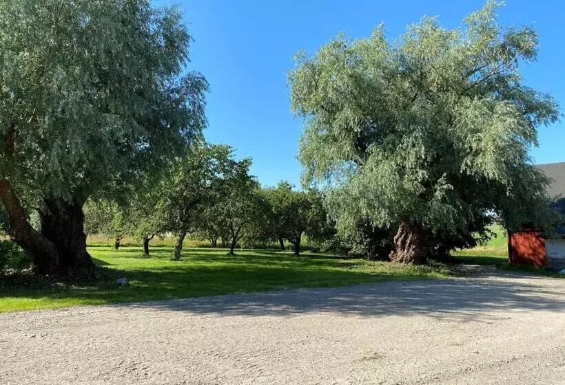 Segerstadsby Gårdshotell Ab