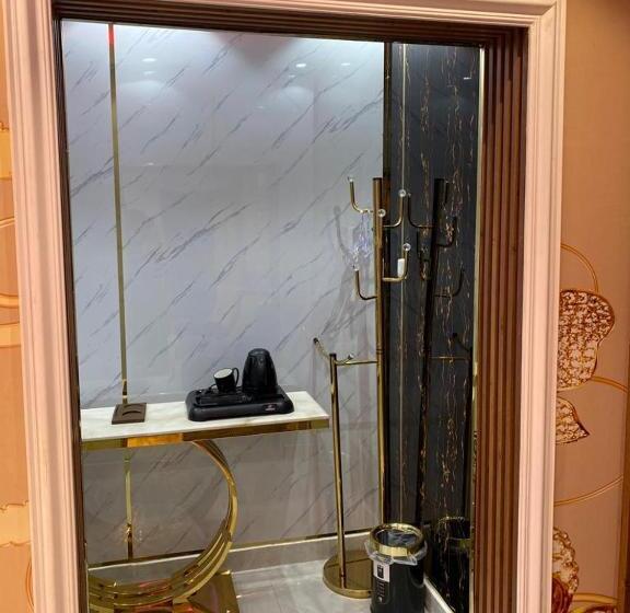 هاستل Revera Resort