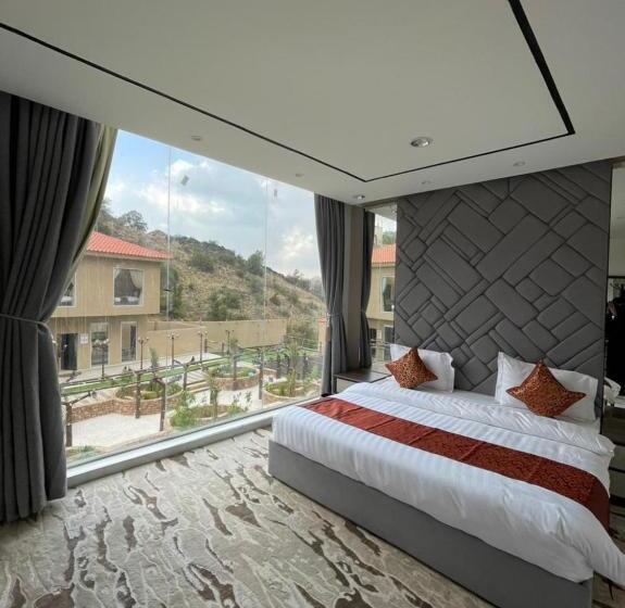 هاستل Revera Resort