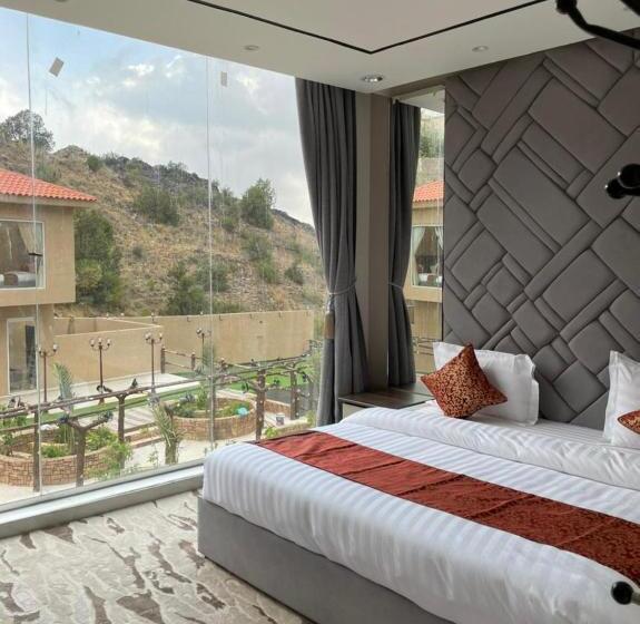 هاستل Revera Resort