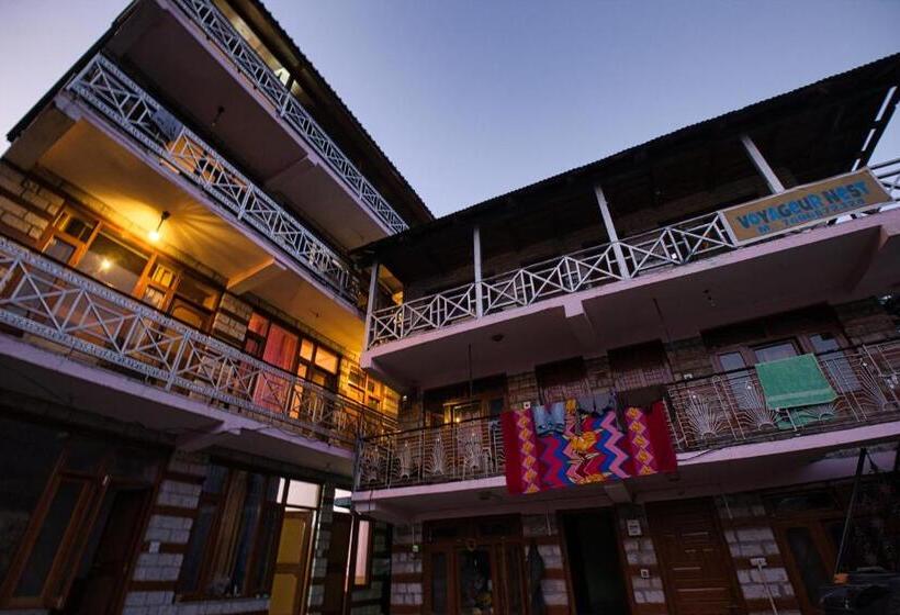 Albergue Voyageur Nest