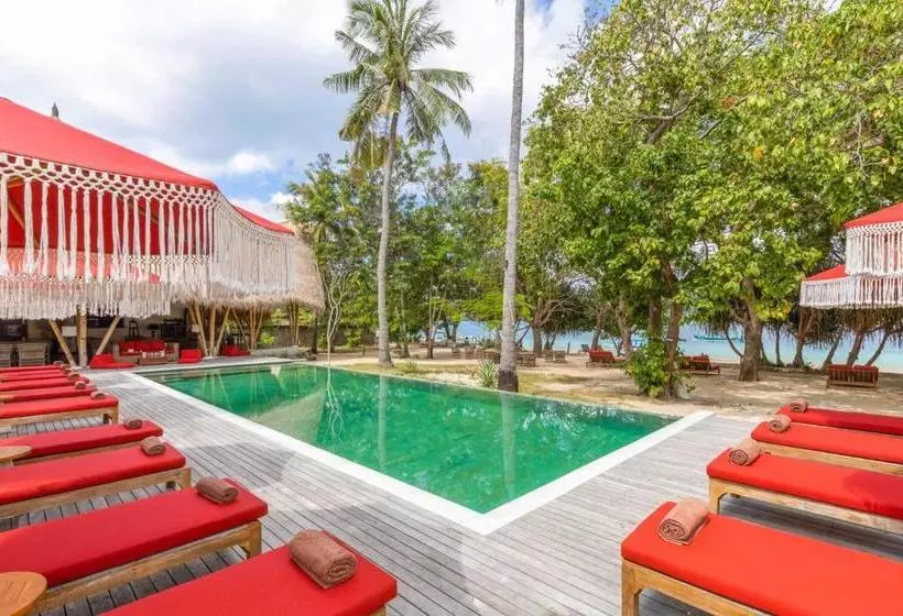 Amahelia Luxury Resort & Restaurant   Gili Asahan