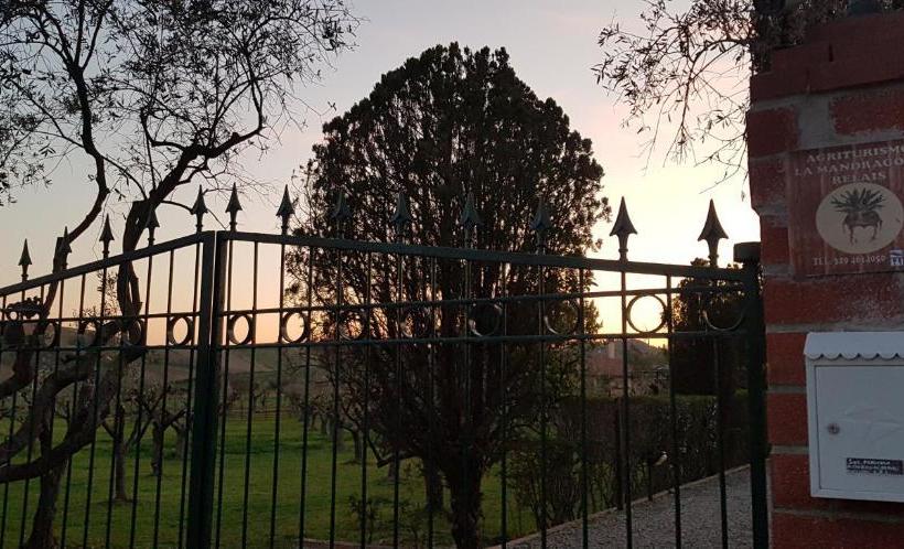 Bed and Breakfast Agriturismo La Mandragola Relais