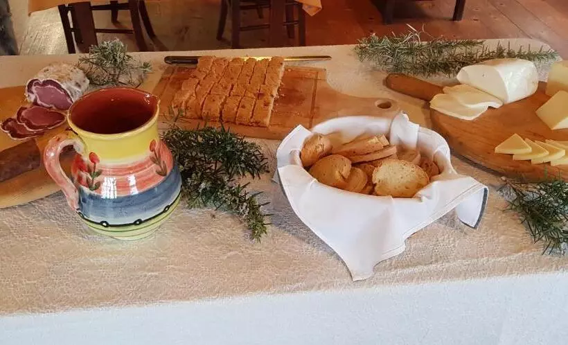 تختخواب و صبحانه Agriturismo La Mandragola Relais