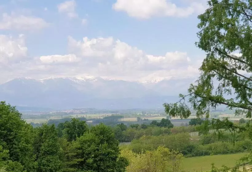 ベッドアンドブレックファースト La Tana Dei Corgi