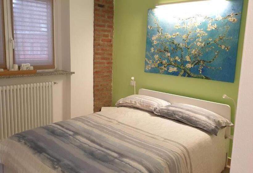 住宿加早餐  La Tana Dei Corgi