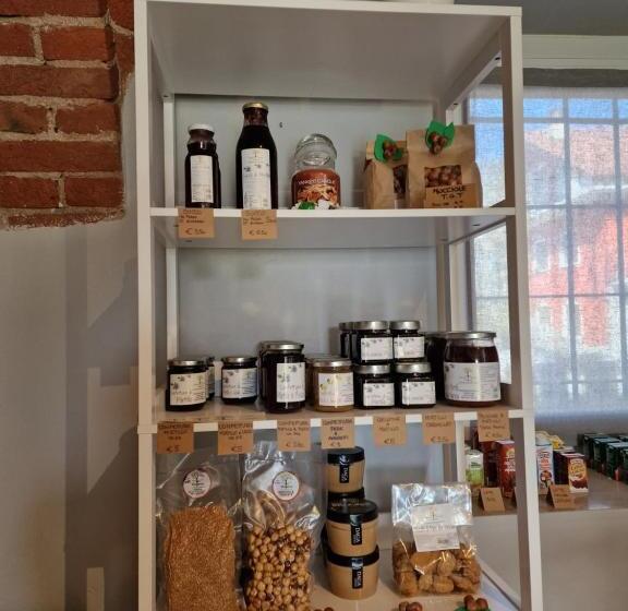 住宿加早餐  La Tana Dei Corgi