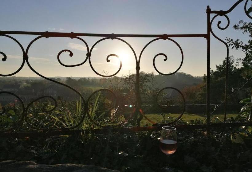 住宿加早餐  Le Derrien