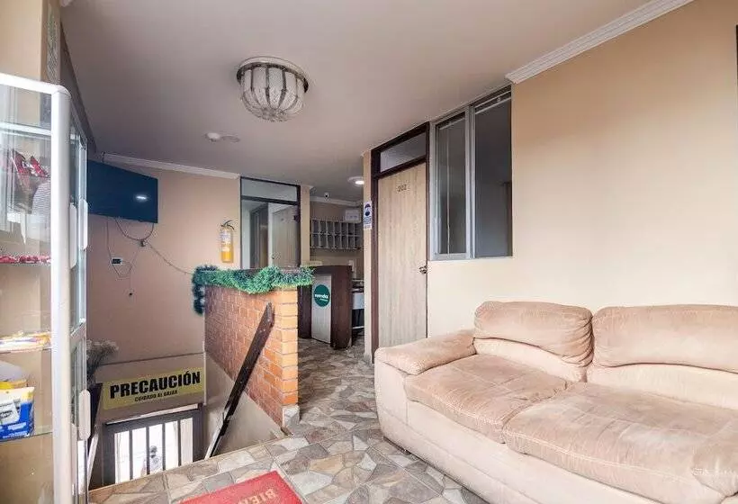 ホテル Ayenda Olimpa 1144