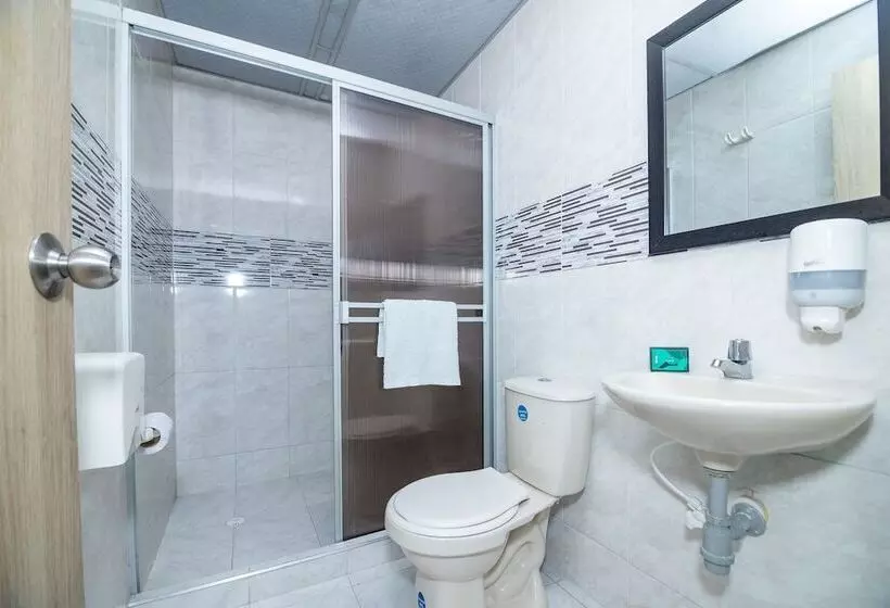 ホテル Ayenda Olimpa 1144