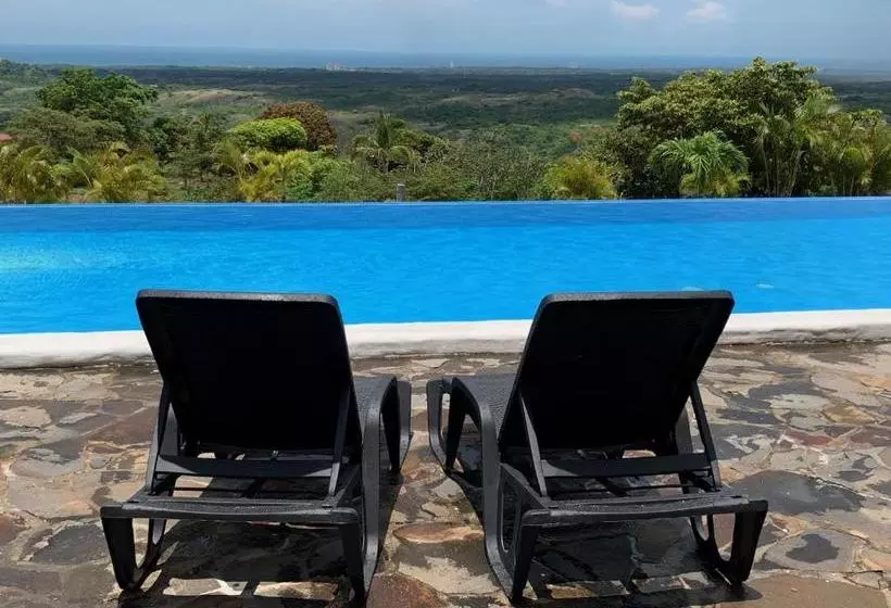 Hotelli Eclipse, Playa Coronado