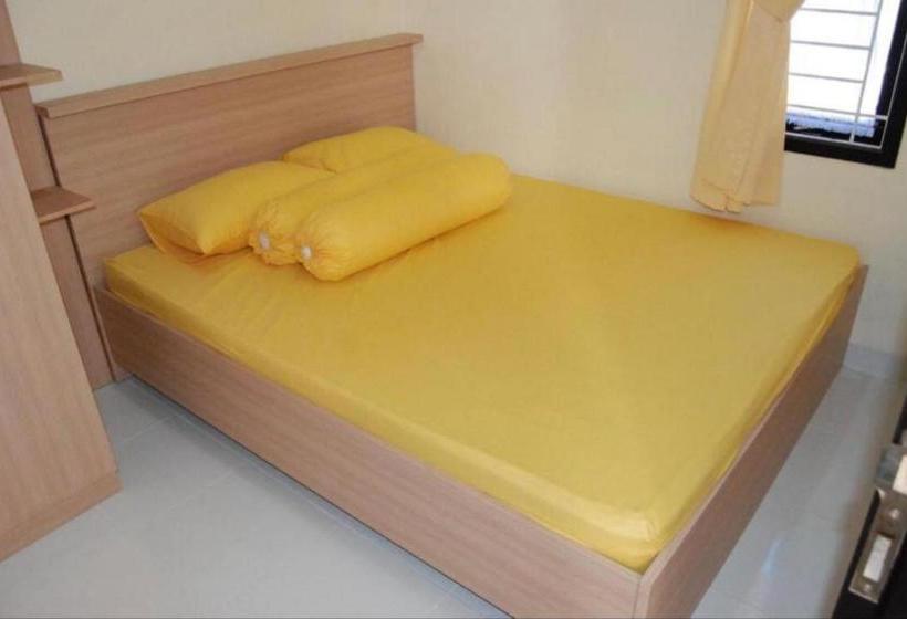 בית מלון כפרי Guest House Dhome 1 Syariah Redpartner