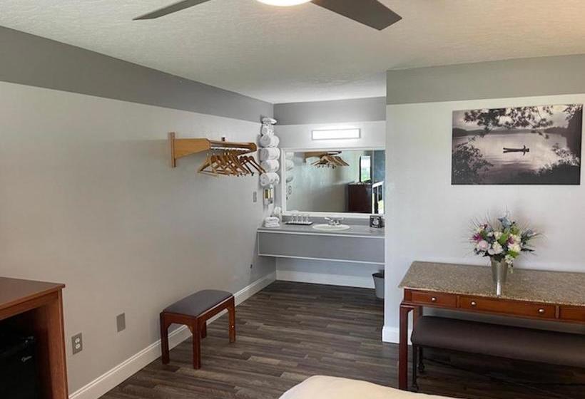 호텔 Idle Awhile Resort