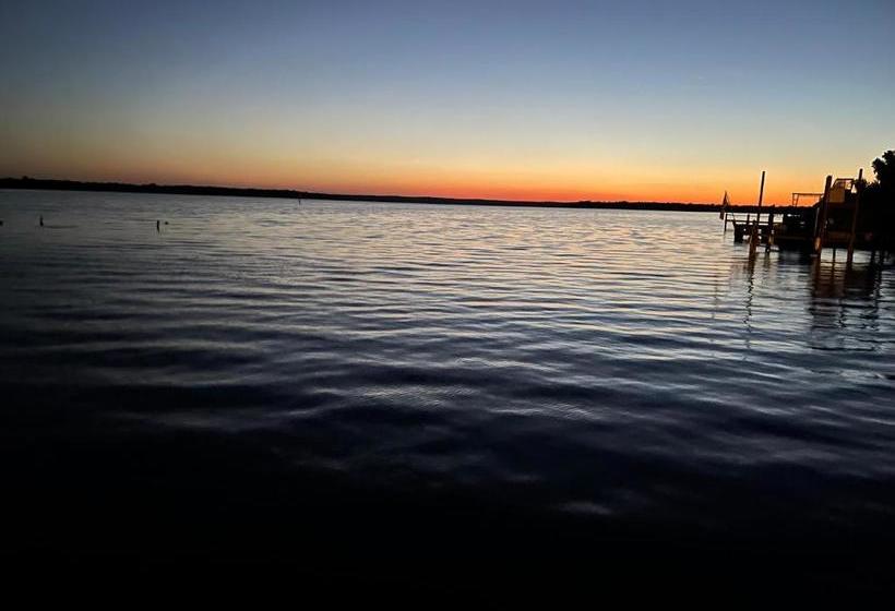 호텔 Idle Awhile Resort