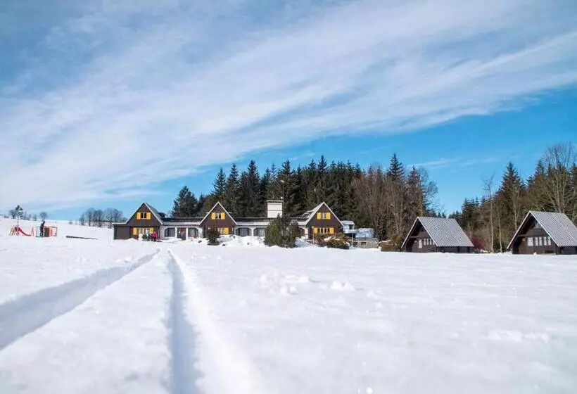 ホテル Jasenka Rekreační Středisko Zubří