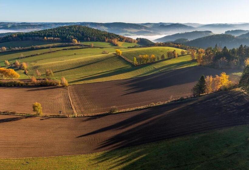 ホテル Jasenka Rekreační Středisko Zubří