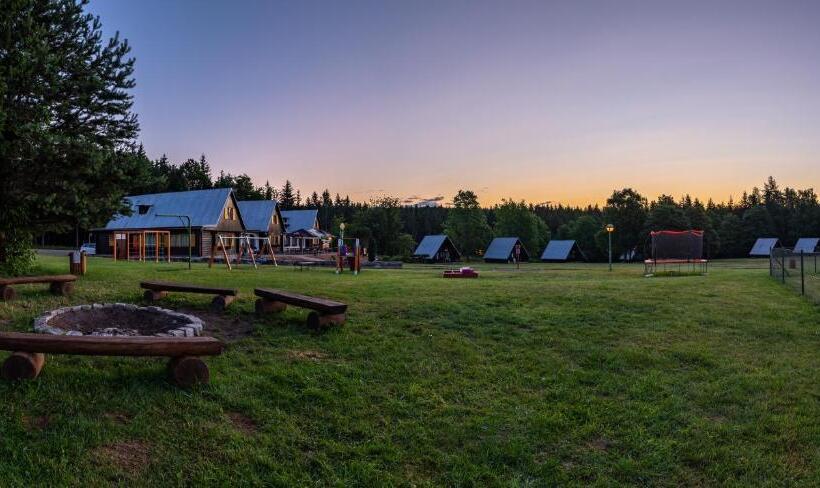 ホテル Jasenka Rekreační Středisko Zubří