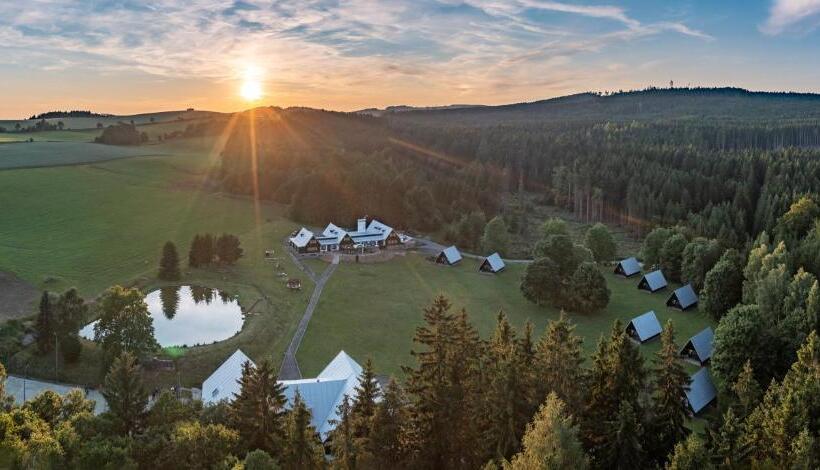 ホテル Jasenka Rekreační Středisko Zubří