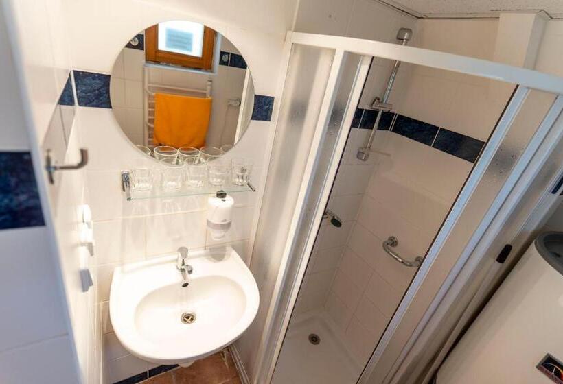 ホテル Jasenka Rekreační Středisko Zubří