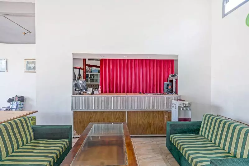 Hotelli Oyo 90517 Homestay Wonosobo Asri