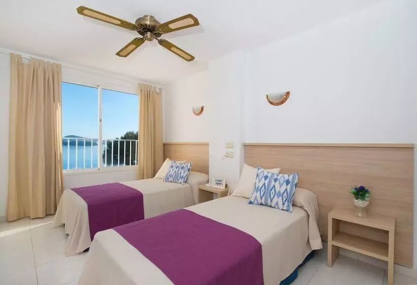 Apartamentos Calablanca