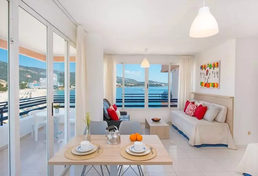 Apartamentos Calablanca