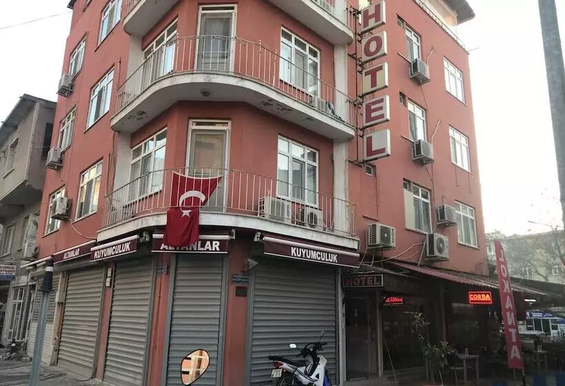 Aamiaismajoitus (B&B) Koprulu