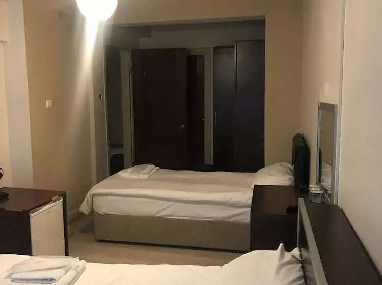 Aamiaismajoitus (B&B) Koprulu