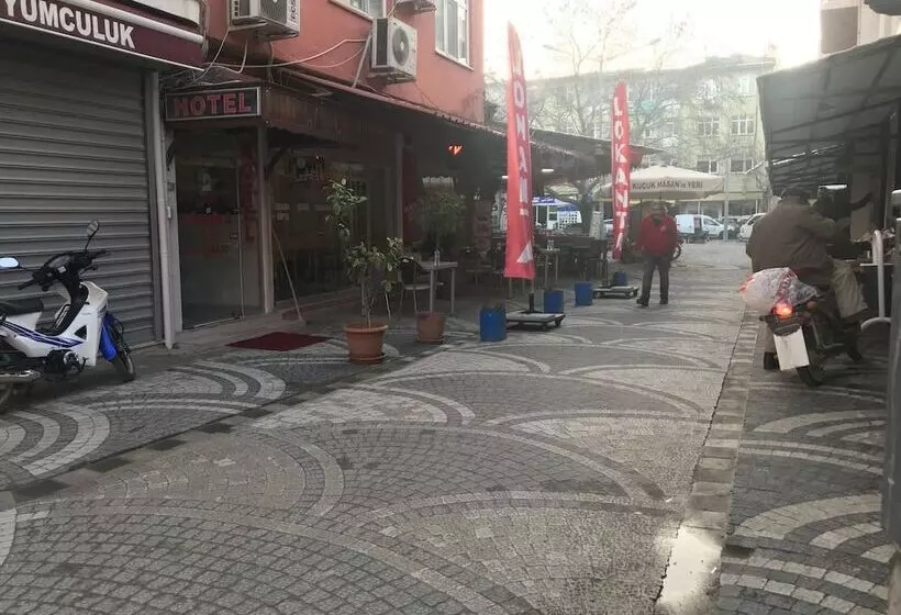 Aamiaismajoitus (B&B) Koprulu