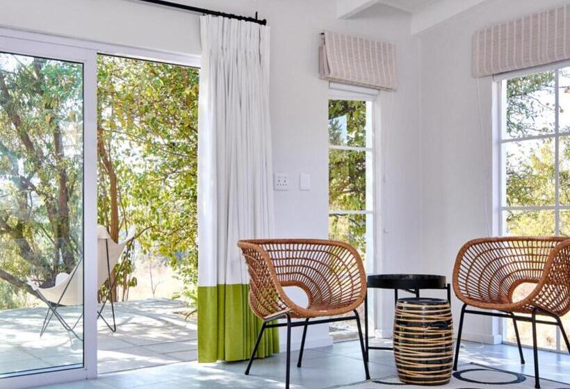 ベッドアンドブレックファースト White Light The Rooms Adults Only