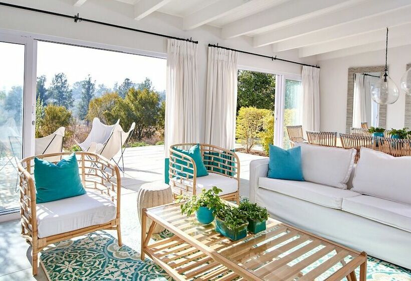 ベッドアンドブレックファースト White Light The Rooms Adults Only