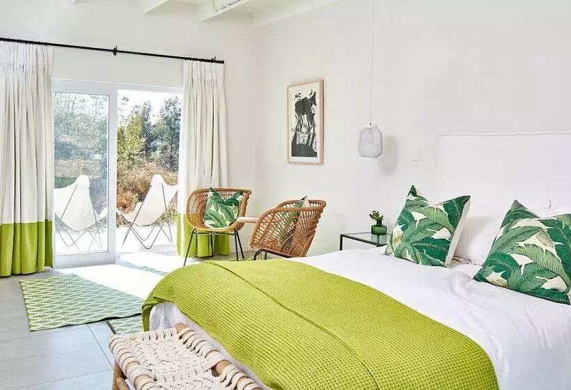 ベッドアンドブレックファースト White Light The Rooms Adults Only