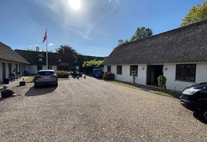 Herberg Holiday Home In Fan With Garden