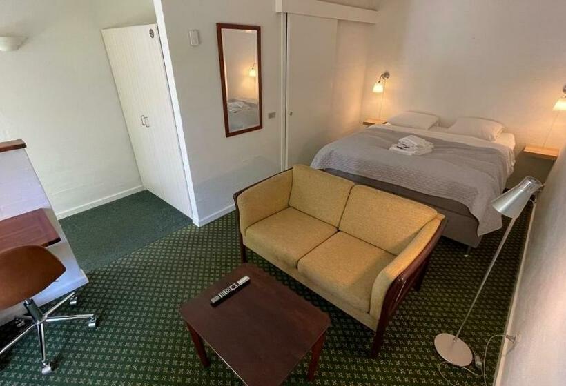 Herberg Holiday Home In Fan With Garden