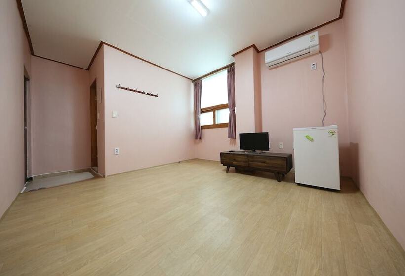 هتل Daecheon Garim Pension