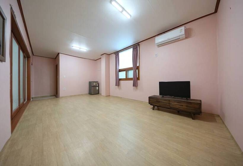 هتل Daecheon Garim Pension