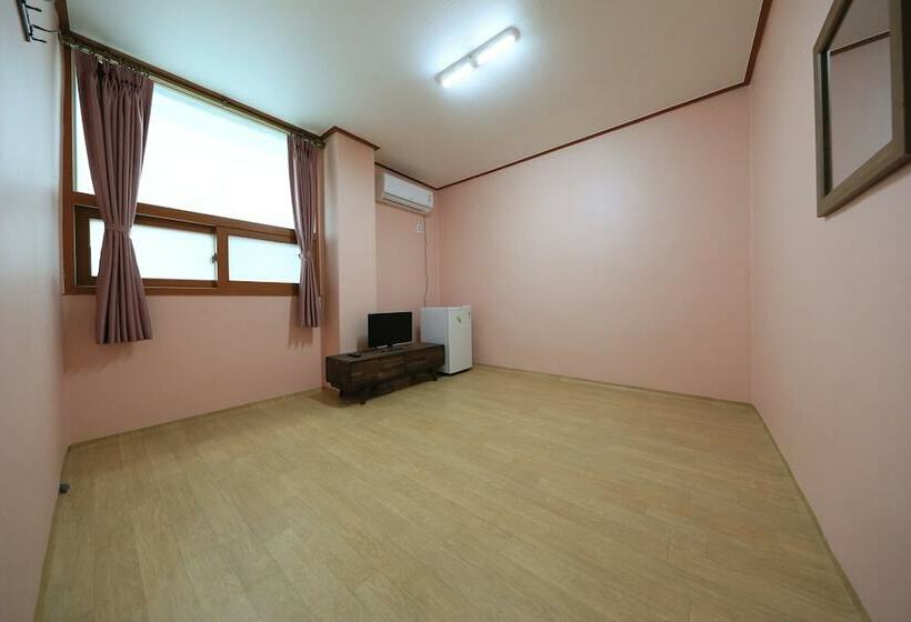 هتل Daecheon Garim Pension