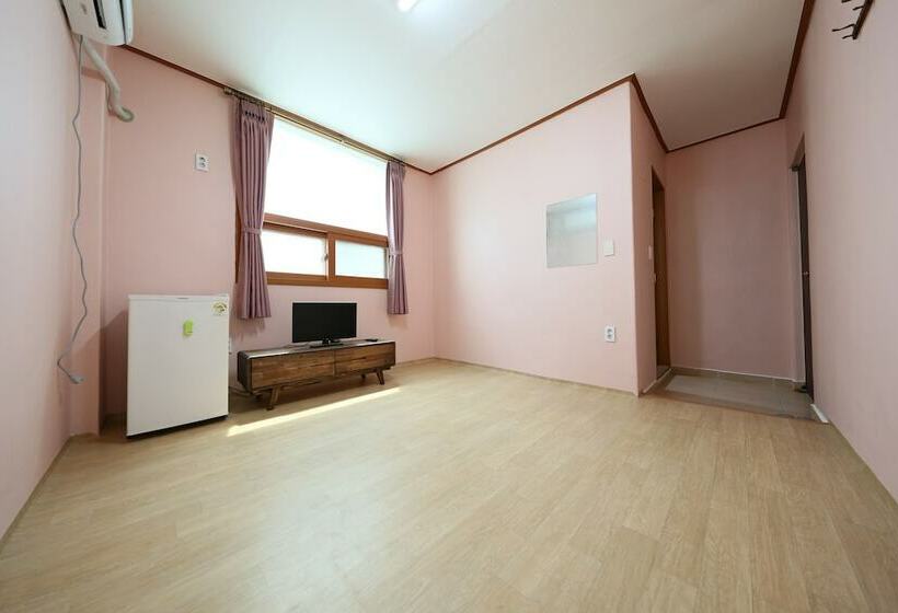هتل Daecheon Garim Pension