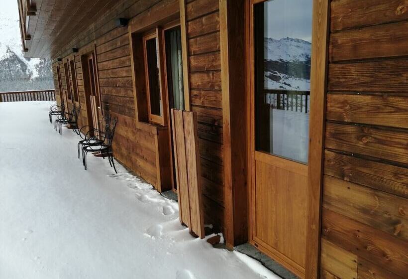 בית מלון כפרי Edelweiss