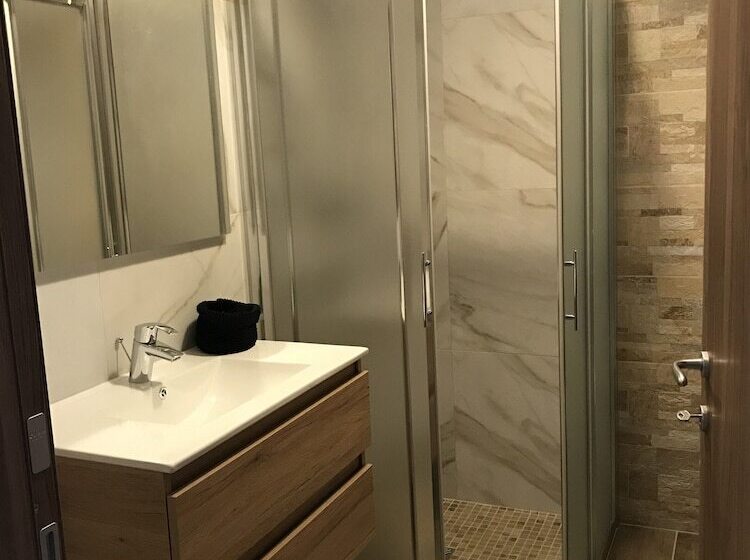 בית מלון כפרי Edelweiss