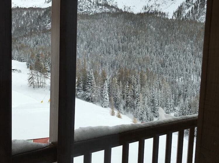 בית מלון כפרי Edelweiss