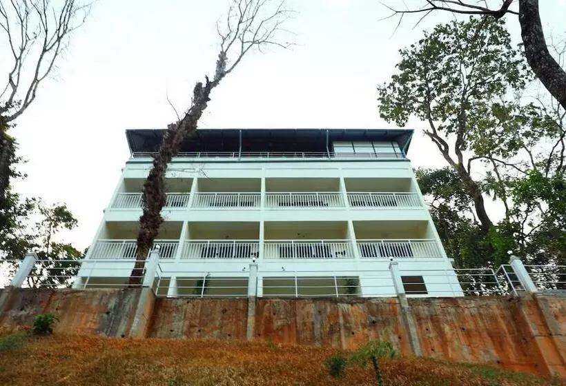 ホテル Foggy Dreamz Munnar