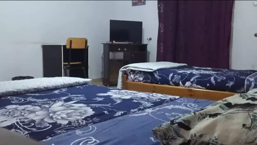 هتل Hôtel La Bravoure