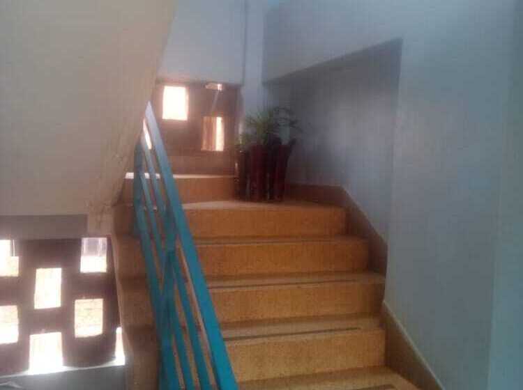 هتل Nyama Village Bar And Restaurant