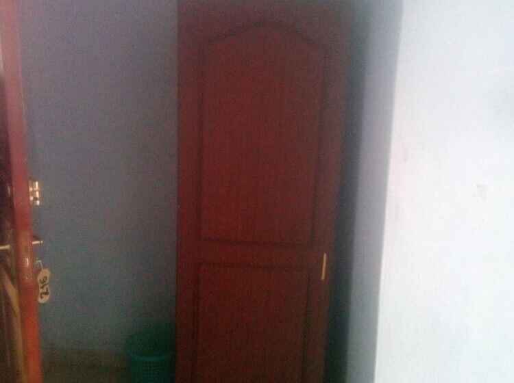 هتل Nyama Village Bar And Restaurant